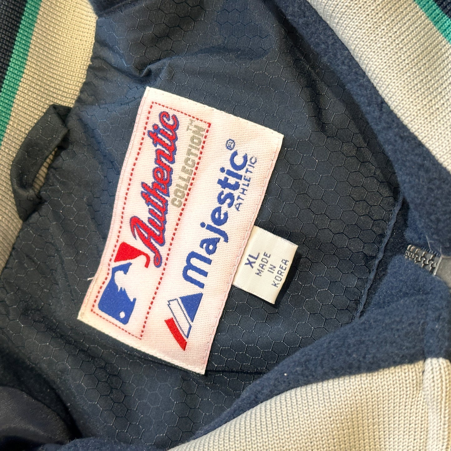 Vintage Seattle Mariners Majestic Authentic Dugout Jacket (2001) - Size XL