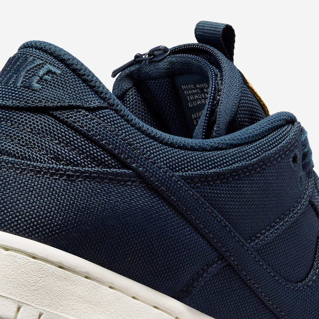 Nike SB Dunk Low Premium Quikcrete - DX6775 400