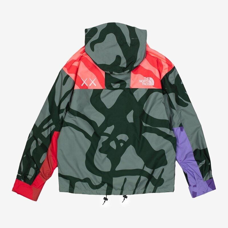 KAWS x The North Face Retro 1986 Mountain Jacket Balsam Green 86 Print F/W 21 - NF0A7WL75Y1