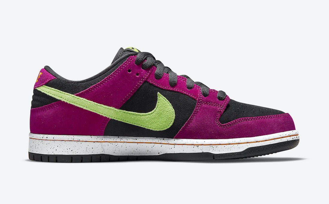 Nike SB Dunk Low Pro ACG Red Plum - BQ6817 501