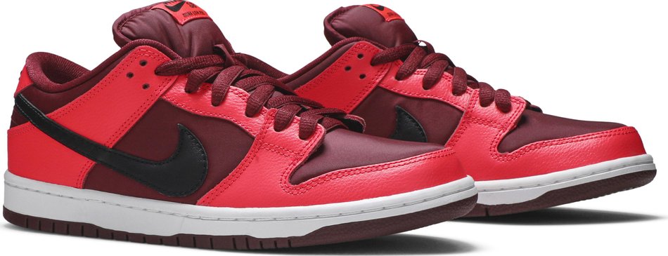 Nike SB Dunk Low Pro J-Pack Laser Crimson - 304292 606