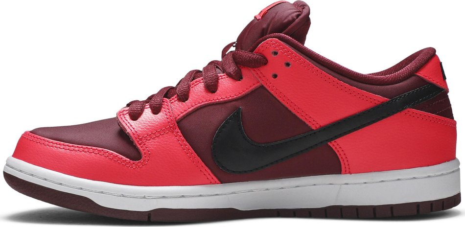 Nike SB Dunk Low Pro J-Pack Laser Crimson - 304292 606